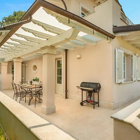 Golden Luxe - Golden Next Twiga Club 마리아나디피에트라산타