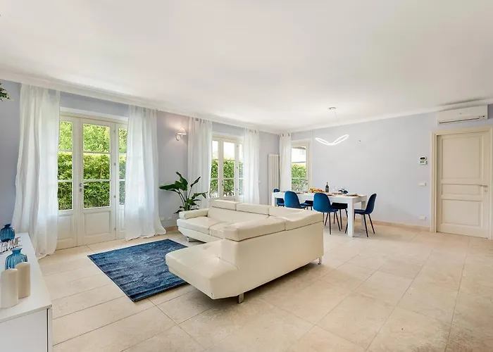 Golden Luxe - Golden Next Twiga Club 마리아나디피에트라산타